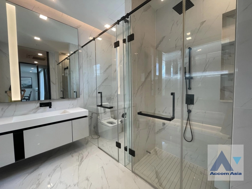 11  4 br House For Rent in Ratchadaphisek ,Bangkok  at VIVE Ekkamai-Ramintra AA40043