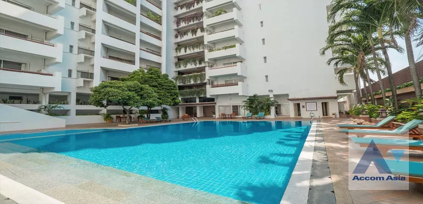 unitPet friendly |  2 Bedrooms  Apartment For Rent in Sathorn, Bangkok  near MRT Lumphini (AA40045)