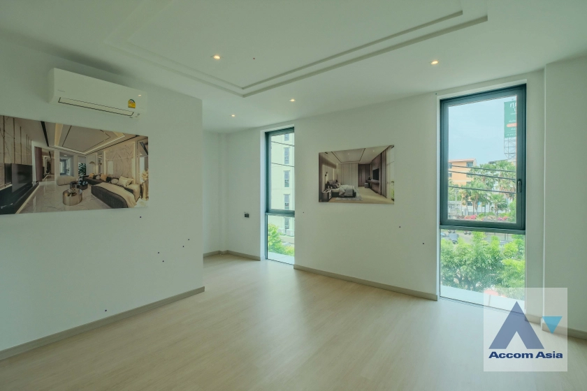 11  3 br House For Rent in Pattanakarn ,Bangkok ARL Ramkhamhaeng at Modern & Luxury House Phatthanakan AA40049