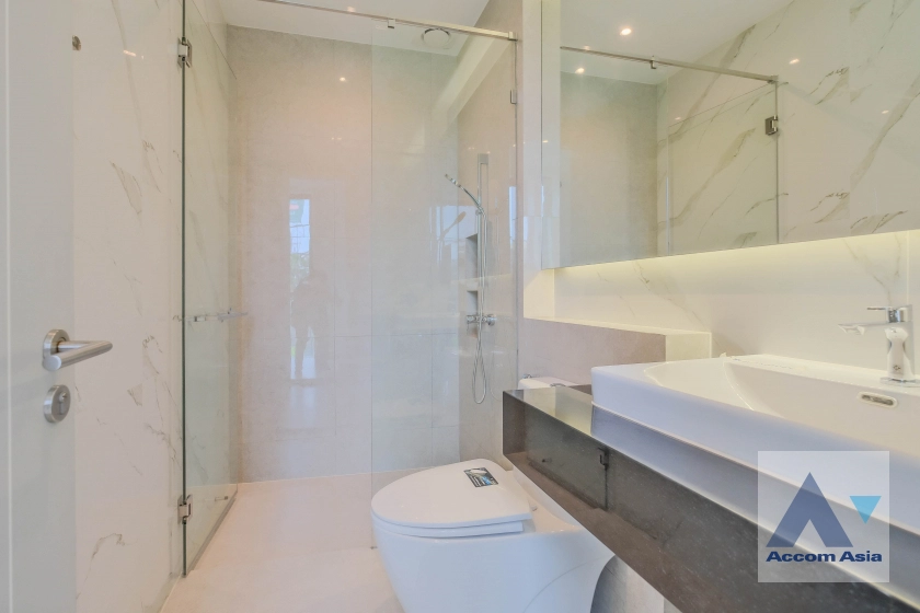 13  3 br House For Rent in Pattanakarn ,Bangkok ARL Ramkhamhaeng at Modern & Luxury House Phatthanakan AA40049