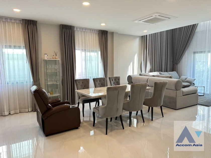 5  4 br House For Rent in Samutprakan ,Samutprakan BTS Bang Na at The City Bangna AA40050