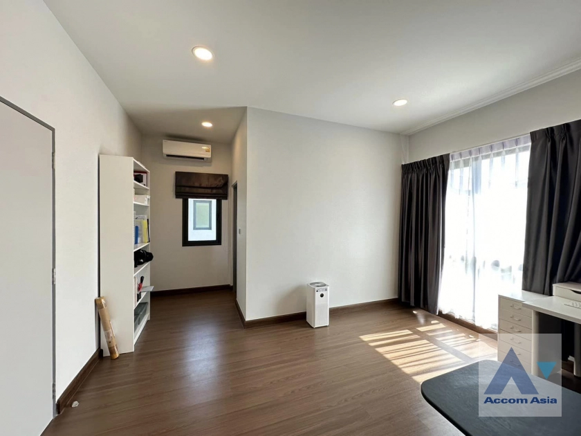 9  4 br House For Rent in Samutprakan ,Samutprakan BTS Bang Na at The City Bangna AA40050