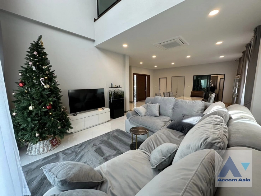  1  4 br House For Rent in Samutprakan ,Samutprakan BTS Bang Na at The City Bangna AA40050