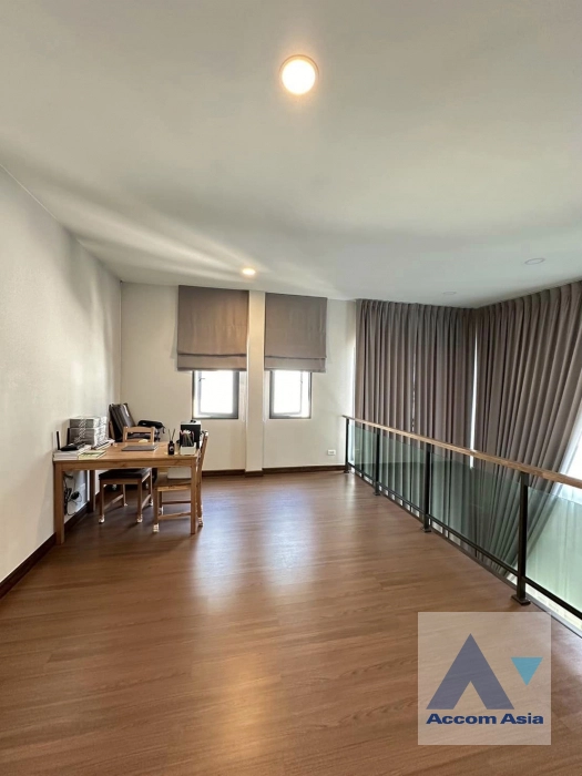 6  4 br House For Rent in Samutprakan ,Samutprakan BTS Bang Na at The City Bangna AA40050