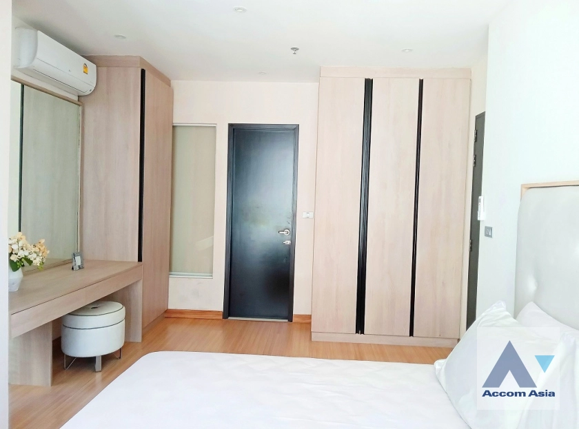 18  2 br Condominium for rent and sale in Sukhumvit ,Bangkok BTS Phra khanong at Sky Walk Condominium AA40053