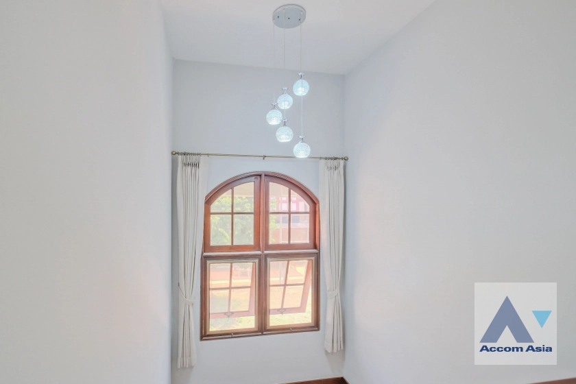 10  3 br House For Rent in Sukhumvit ,Bangkok BTS On Nut at Sukhumvit Garden City AA40068