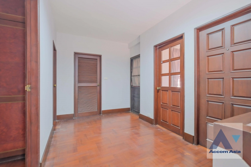 11  3 br House For Rent in Sukhumvit ,Bangkok BTS On Nut at Sukhumvit Garden City AA40068