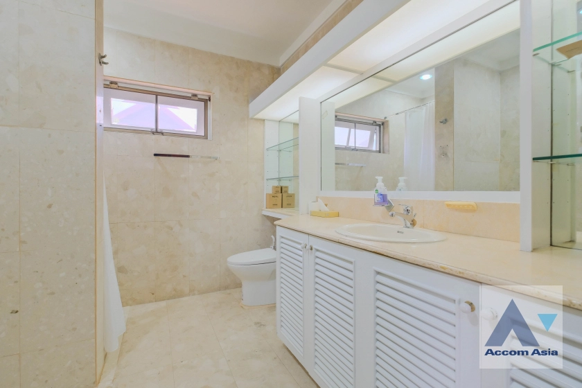 14  3 br House For Rent in Sukhumvit ,Bangkok BTS On Nut at Sukhumvit Garden City AA40068