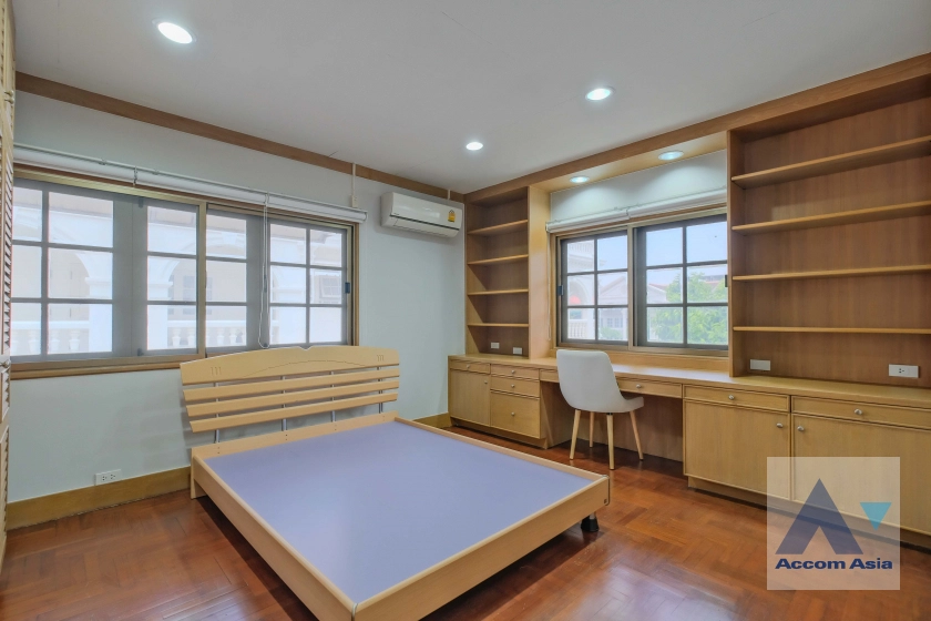 15  3 br House For Rent in Sukhumvit ,Bangkok BTS On Nut at Sukhumvit Garden City AA40068