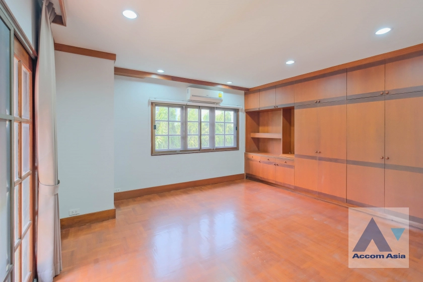 18  3 br House For Rent in Sukhumvit ,Bangkok BTS On Nut at Sukhumvit Garden City AA40068