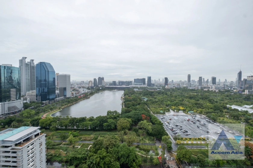 unitPenthouse |  4 Bedrooms  Apartment For Rent in Sukhumvit, Bangkok  near BTS Asok (AA40076)