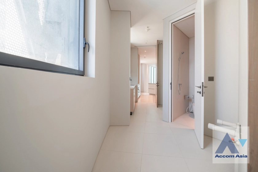 12  2 br Condominium For Rent in Charoen Nakhon ,Bangkok BTS Krung Thon Buri at Banyan Tree Residences Riverside AA40079