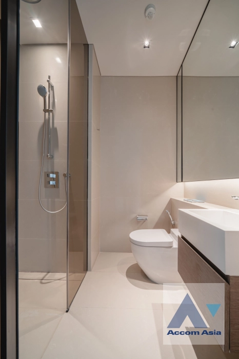 15  2 br Condominium For Rent in Charoen Nakhon ,Bangkok BTS Krung Thon Buri at Banyan Tree Residences Riverside AA40079