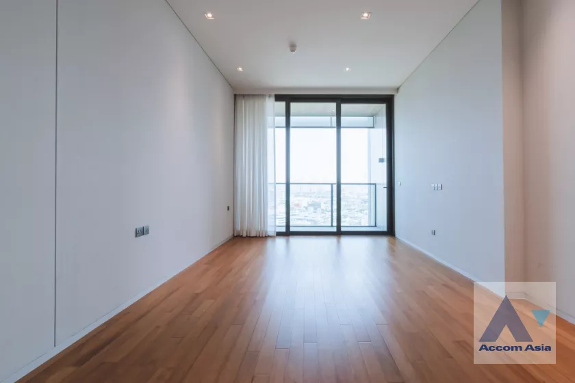21  2 br Condominium For Sale in Charoen Nakhon ,Bangkok BTS Krung Thon Buri at Banyan Tree Residences Riverside AA40081