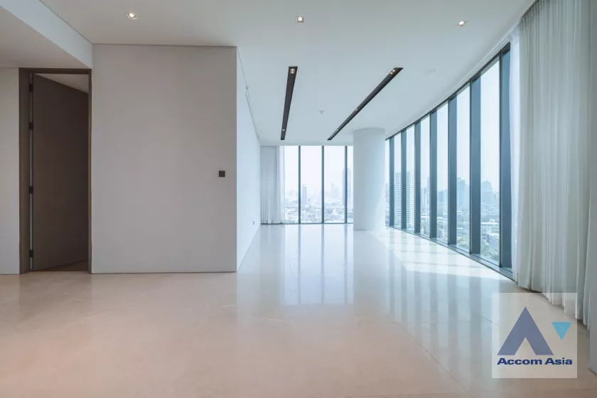 Banyan Tree Residences Riverside Condominium  2 Bedroom for Sale BTS Krung Thon Buri in Charoennakhon Bangkok