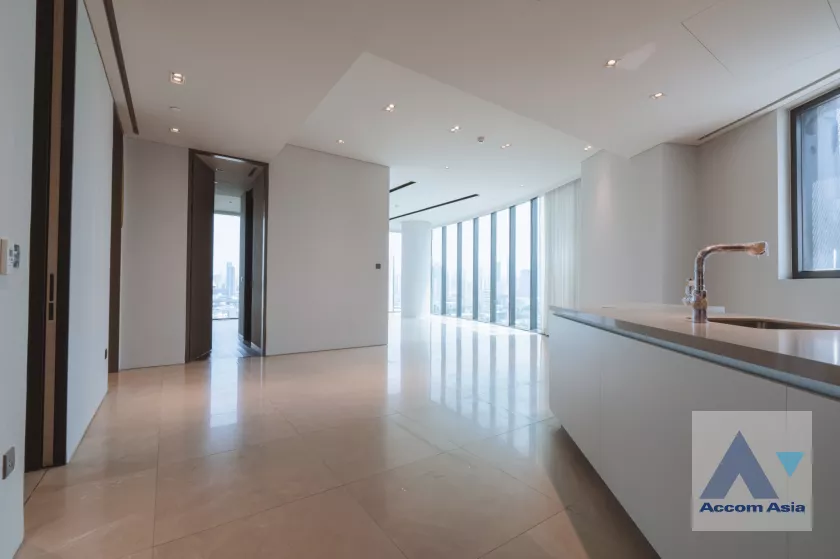  1  2 br Condominium For Sale in Charoen Nakhon ,Bangkok BTS Krung Thon Buri at Banyan Tree Residences Riverside AA40081