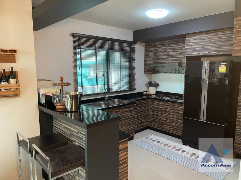 5  3 br Townhouse For Sale in Lat Phrao ,Bangkok  at Home Park AA40094