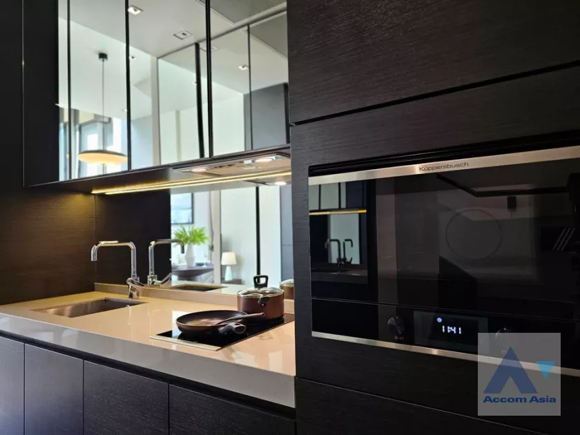 10  1 br Condominium for rent and sale in Ploenchit ,Bangkok BTS Chitlom at 28 Chidlom AA40099