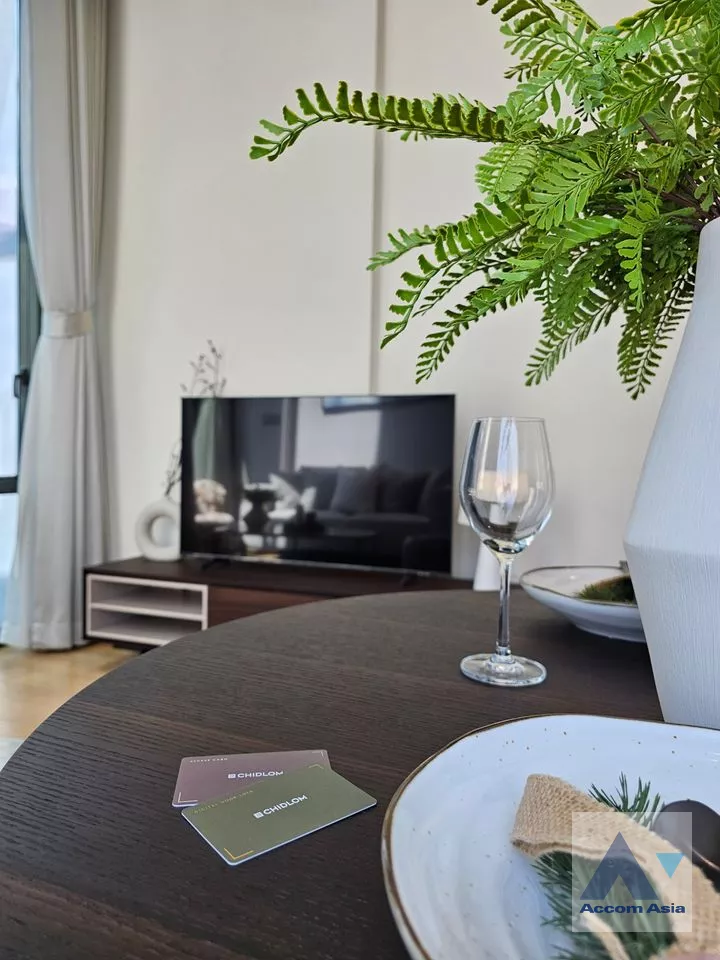 8  1 br Condominium for rent and sale in Ploenchit ,Bangkok BTS Chitlom at 28 Chidlom AA40099