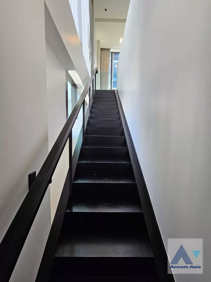 12  1 br Condominium for rent and sale in Ploenchit ,Bangkok BTS Chitlom at 28 Chidlom AA40099