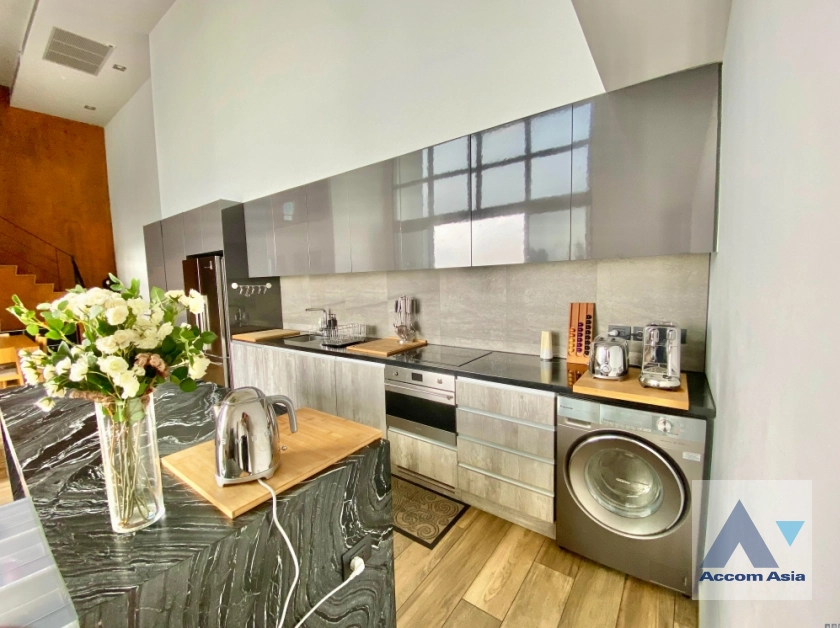 9  3 br Condominium For Rent in Sukhumvit ,Bangkok MRT Phetchaburi at The Lofts Asoke AA40102