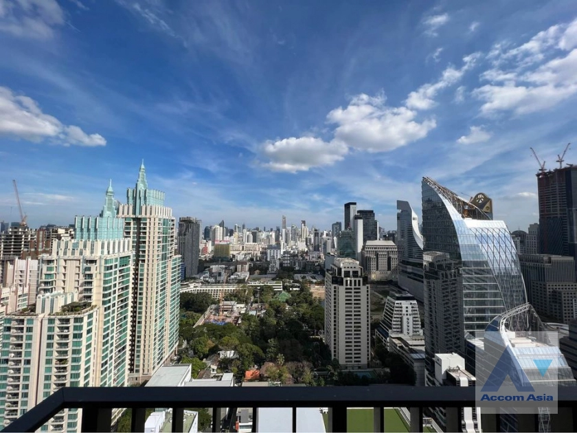 7  2 br Condominium For Rent in Ploenchit ,Bangkok BTS Chitlom at 28 Chidlom AA40107