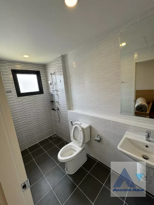 26  4 br House for rent and sale in Phaholyothin ,Bangkok  at Centro Vibhavadi AA40110