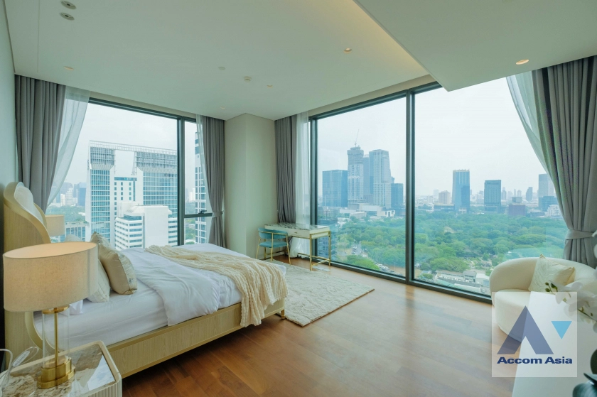 7  3 br Condominium For Rent in Ploenchit ,Bangkok BTS Ratchadamri at The Residences at Sindhorn Kempinski Hotel Bangkok AA40113