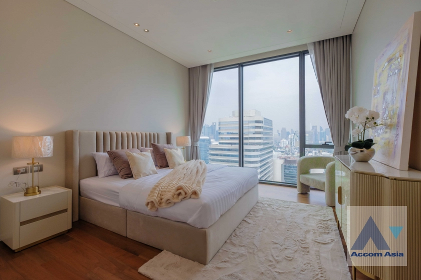 15  3 br Condominium For Rent in Ploenchit ,Bangkok BTS Ratchadamri at The Residences at Sindhorn Kempinski Hotel Bangkok AA40113