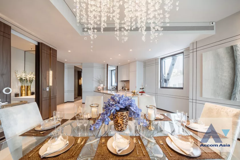 9  2 br Condominium For Sale in Charoen Nakhon ,Bangkok BTS Krung Thon Buri at Banyan Tree Residences Riverside AA40115