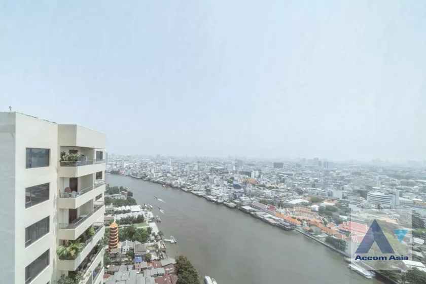 37  2 br Condominium For Sale in Charoen Nakhon ,Bangkok BTS Krung Thon Buri at Banyan Tree Residences Riverside AA40115