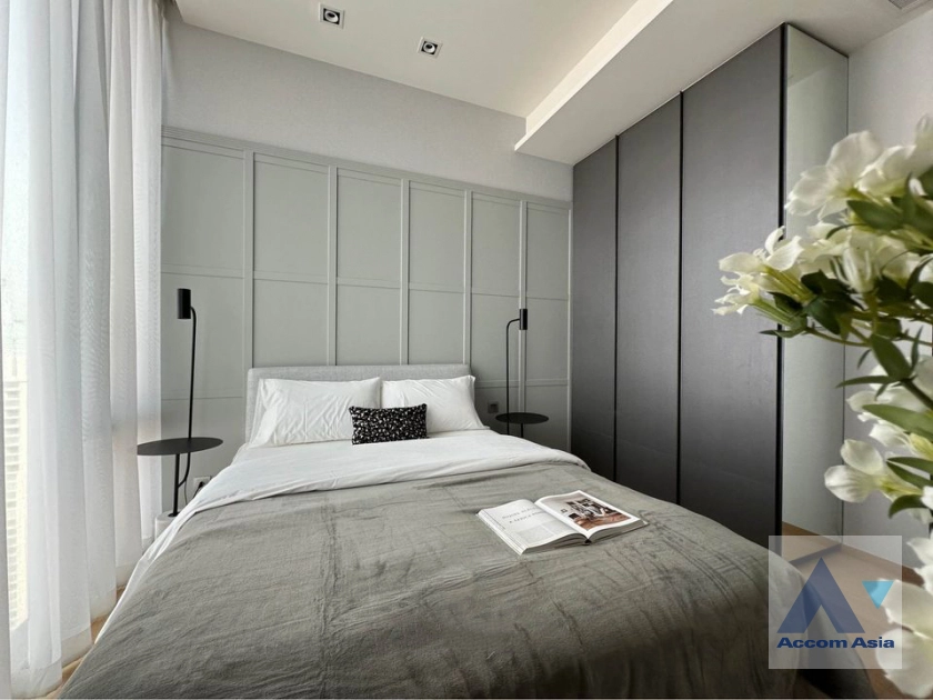 12  2 br Condominium for rent and sale in Ploenchit ,Bangkok BTS Chitlom at 28 Chidlom AA40119