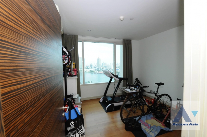 6  3 br Condominium For Sale in Charoen Nakhon ,Bangkok BTS Krung Thon Buri at WaterMark Chaophraya River AA40127