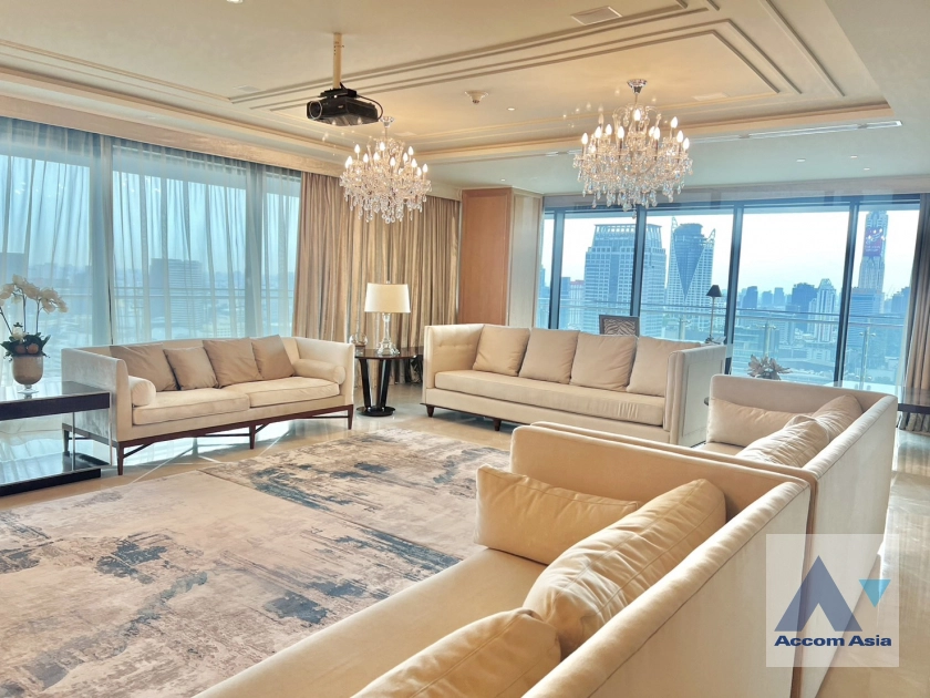 Big Balcony, Penthouse |  5 Bedrooms  Condominium For Rent & Sale in Ploenchit, Bangkok  near BTS Ratchadamri (AA40146)