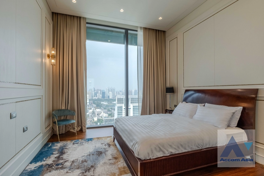 18  4 br Condominium For Rent in Ploenchit ,Bangkok BTS Ratchadamri at The Residences at Sindhorn Kempinski Hotel Bangkok AA40147