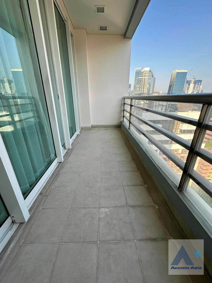 13  3 br Condominium for rent and sale in Silom ,Bangkok BTS Sala Daeng - MRT Silom at Royal Saladaeng AA40154