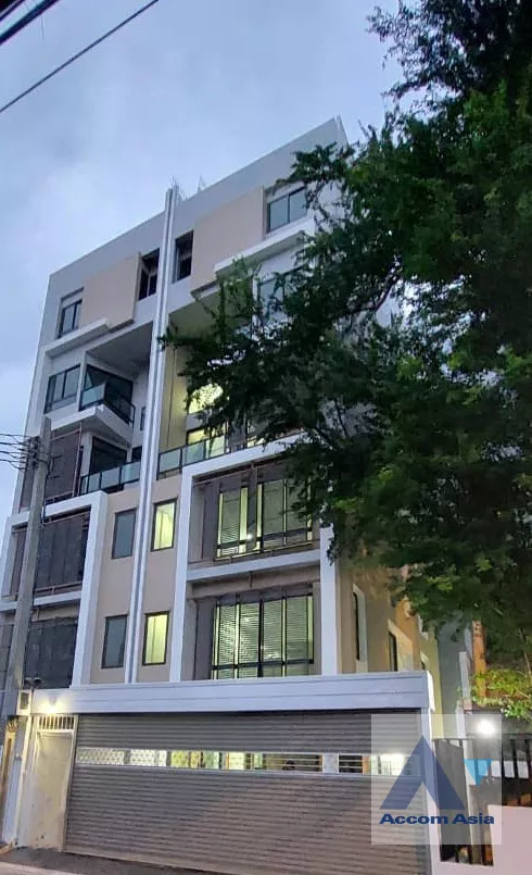 unitHome Office |  House For Rent in Sukhumvit, Bangkok  near MRT Phetchaburi (AA40155)