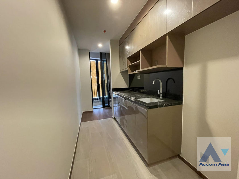  1  2 br Condominium For Sale in Phaholyothin ,Bangkok BTS Victory Monument at Ideo Q Victory AA40162
