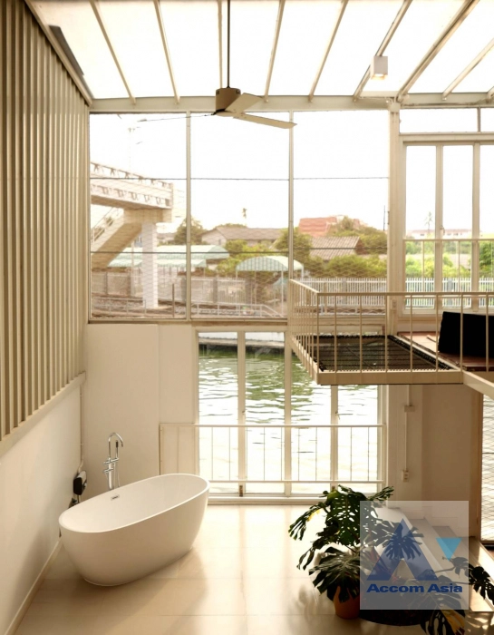  1  3 br House for rent and sale in Sukhumvit ,Bangkok BTS On Nut AA40164