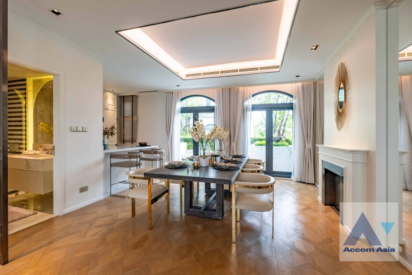 5  3 br House For Sale in Phaholyothin ,Bangkok BTS Ari at Super Luxury Private Residences AA40170