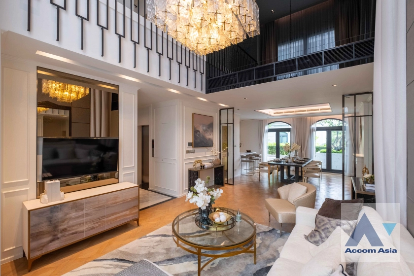  2  3 br House For Sale in Phaholyothin ,Bangkok BTS Ari at Super Luxury Private Residences AA40170