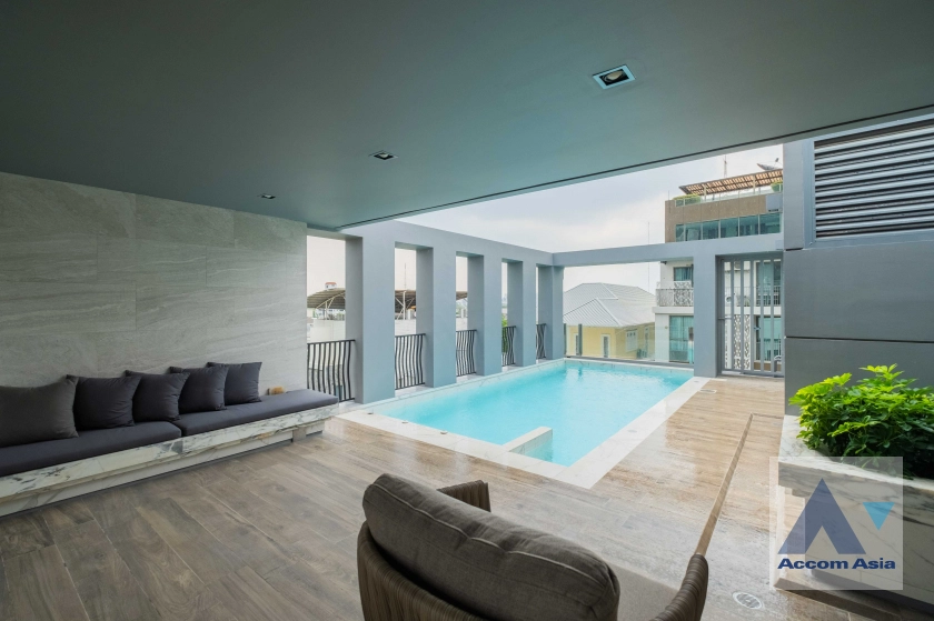 25  3 br House For Sale in Phaholyothin ,Bangkok BTS Ari at Super Luxury Private Residences AA40170