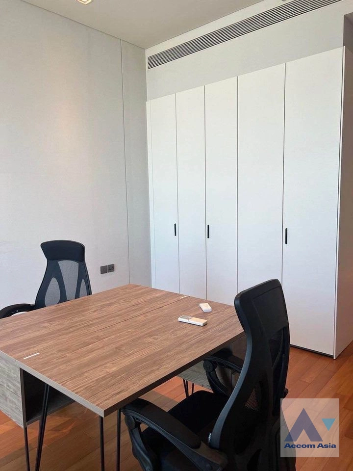 13  3 br Condominium for rent and sale in Charoen Nakhon ,Bangkok BTS Krung Thon Buri at Banyan Tree Residences Riverside AA40175