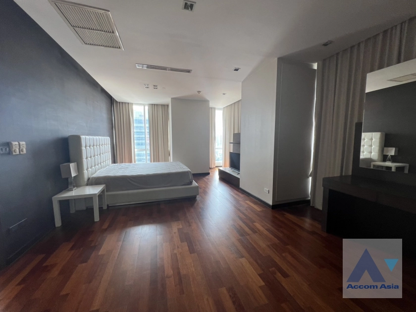 7  2 br Condominium For Sale in Sathorn ,Bangkok BTS Chong Nonsi at Ascott Sky Villas Sathorn AA40181