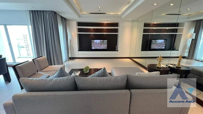  1  3 br Apartment For Rent in Ploenchit ,Bangkok BTS Ploenchit at Elegance and Traditional Luxury AA40188