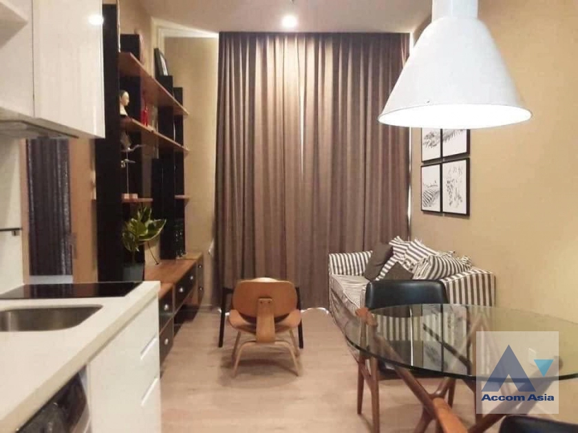unit 1 Bedroom  Condominium For Rent in Sukhumvit, Bangkok  near BTS Asok - MRT Sukhumvit (AA40196)