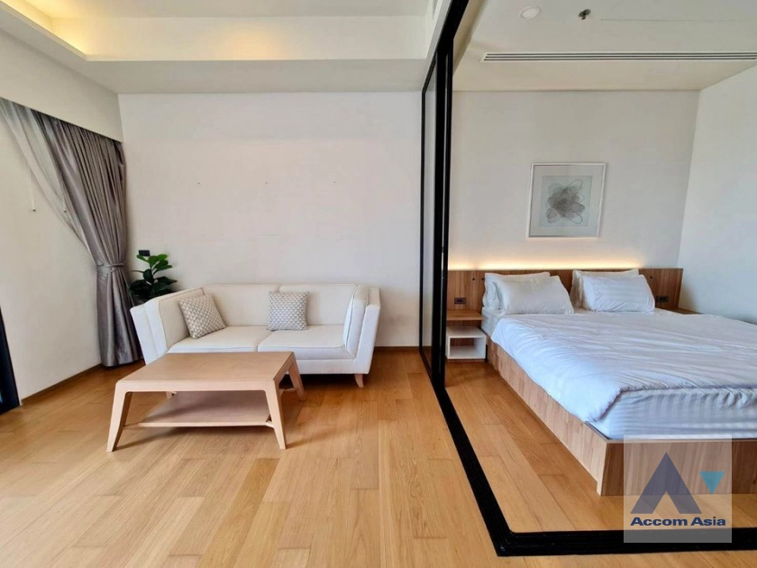 Fully Furnished |  1 Bedroom  Condominium For Rent & Sale in Sukhumvit, Bangkok  near BTS Phrom Phong - MRT Sukhumvit (AA40197)
