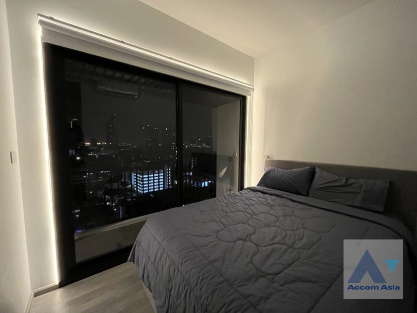 unit 1 Bedroom  Condominium For Sale in Sukhumvit, Bangkok  near BTS Ekkamai (AA40200)