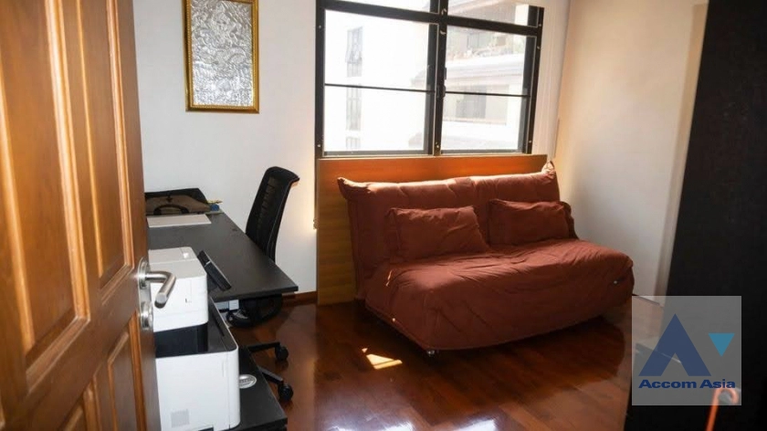 8  2 br Condominium For Sale in Sukhumvit ,Bangkok BTS Thong Lo at Baan Chan AA40201