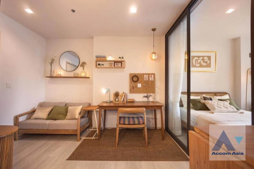 Fully Furnished | Life One Wireless Condominium  1 Bedroom for Sale & Rent BTS Ploenchit in Ploenchit Bangkok